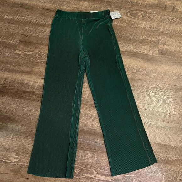 Floral and‎ Ivy Ribbed Wide Leg Pants-Size Medium - Picture 1 of 6